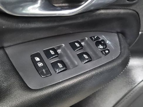 Used 2022 Volvo XC90 T5 Momentum w/ Climate Package image 20