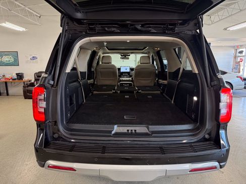Used 2024 Ford Expedition Max Limited AWD/4WD image 40