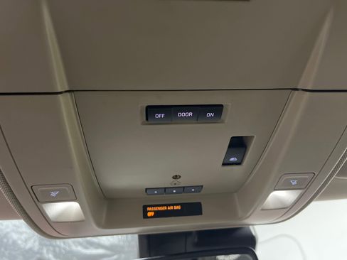 Used 2016 GMC Sierra 1500 SLT image 16