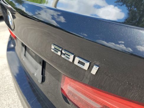 Used 2018 BMW 530i RWD image 9