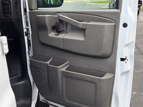 Certified 2024 GMC Savana 2500 w/ Driver Convenience Package RWD image 6