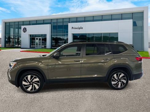 New 2026 Volkswagen Atlas SE FWD image 5