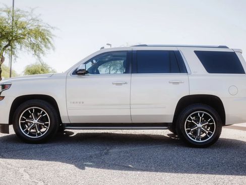 Used 2015 Chevrolet Tahoe LTZ image 9