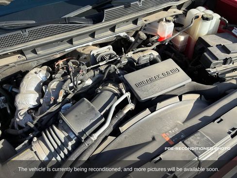 Used 2024 Chevrolet Silverado 3500 LTZ AWD/4WD image 22