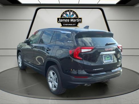 Used 2022 GMC Terrain SLE AWD/4WD image 6