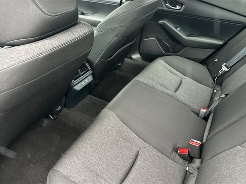 Certified 2025 Honda Accord LX image 11