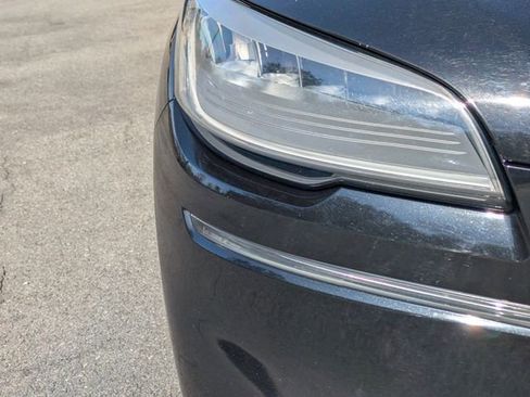 Used 2023 Lincoln Aviator Reserve RWD image 9