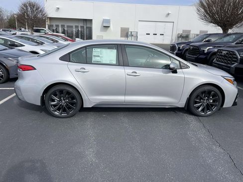 New 2026 Toyota Corolla SE image 13