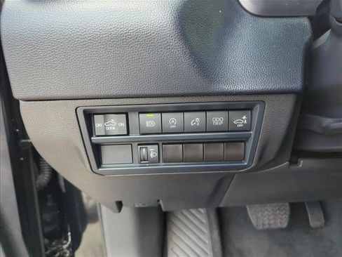 Used 2024 Toyota Tundra SR5 w/ SR5 Convenience Package AWD/4WD image 16