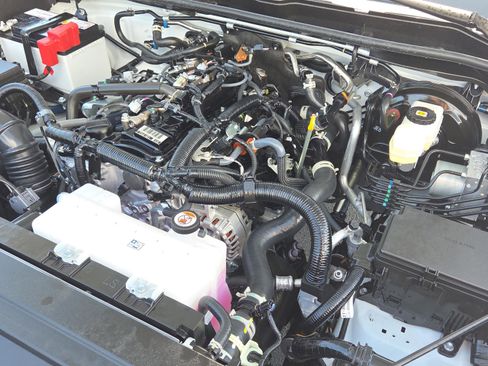 Used 2025 Toyota 4Runner SR5 image 24