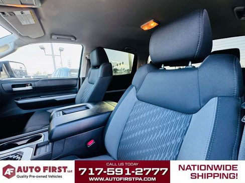 Used 2018 Toyota Tundra SR5 w/ TRD Off Road Package image 9