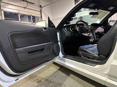 Used 2008 Ford Mustang GT Premium image 18