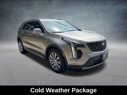 Used 2023 Cadillac XT4 Premium Luxury w/ Cold Weather Package AWD/4WD image 9