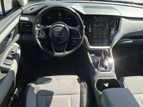 Certified 2025 Subaru Outback Premium AWD/4WD image 13