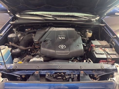 Used 2014 Toyota Tacoma 4x4 Double Cab image 28