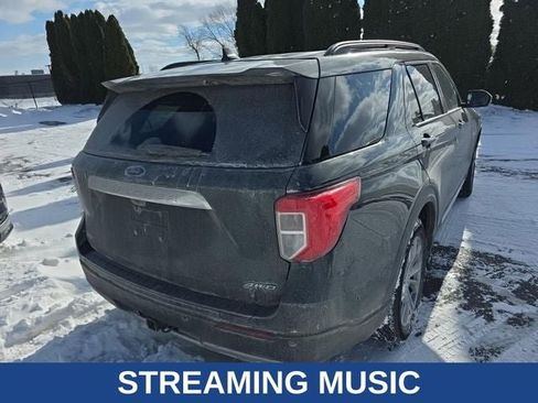 Used 2023 Ford Explorer XLT w/ Equipment Group 202A image 8