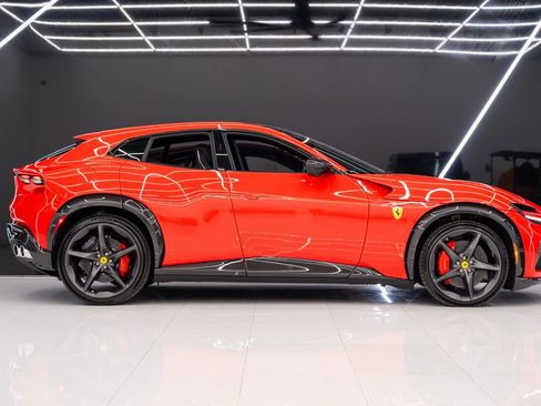 Used 2023 Ferrari Purosangue image 10