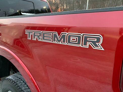 Used 2022 Ford F350 Platinum w/ Tremor Off-Road Package image 6