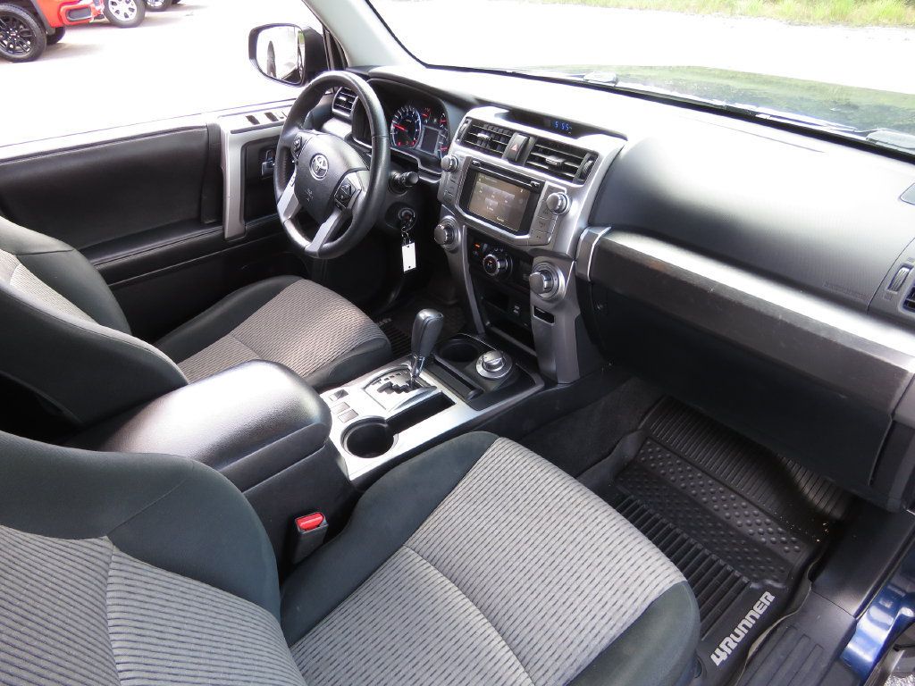 Used 2019 Toyota 4Runner SR5 AWD/4WD image 14