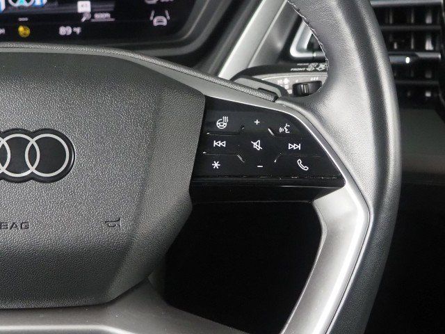 Used 2023 Audi Q4 e-tron Premium Plus w/ Premium Plus RWD image 21