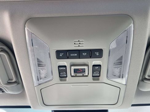 Used 2025 Toyota RAV4 XLE w/ Convenience Package FWD image 31