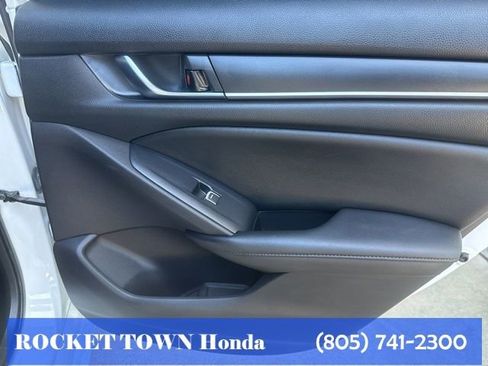 Used 2021 Honda Accord Sport Special Edition image 10