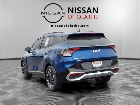 Used 2023 Kia Sportage SX image 3