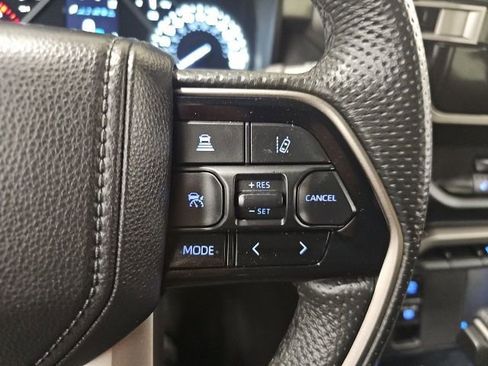 Used 2024 Toyota Tundra SR5 w/ SR5 Premium Package image 19