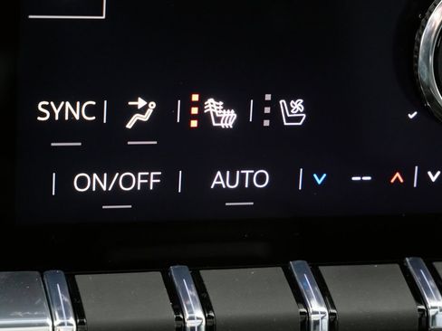 New 2026 GMC Yukon XL Denali w/ Sun & Power Step Package AWD/4WD image 24