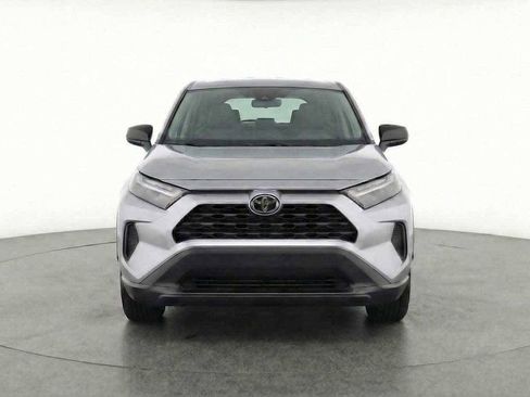 Certified 2025 Toyota RAV4 LE image 4