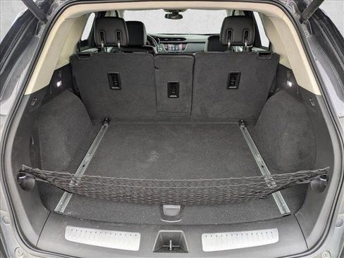 Used 2017 Cadillac XT5 Luxury image 5