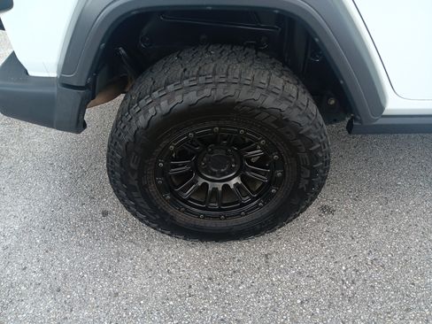Used 2020 Jeep Wrangler Unlimited Sport AWD/4WD image 6