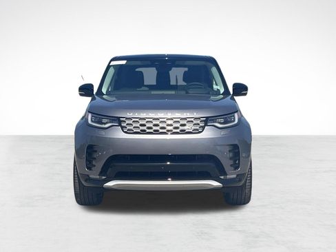 Used 2025 Land Rover Discovery Metropolitan Edition AWD/4WD image 5