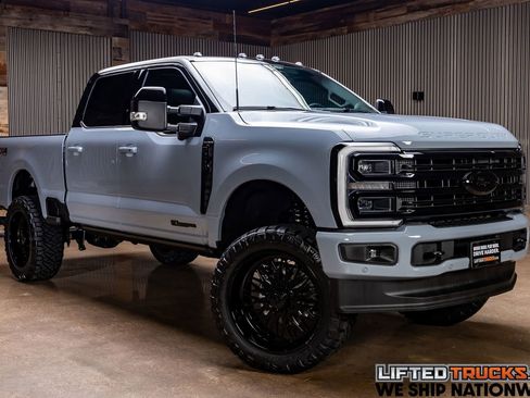Used 2026 Ford F250 Platinum AWD/4WD image 1