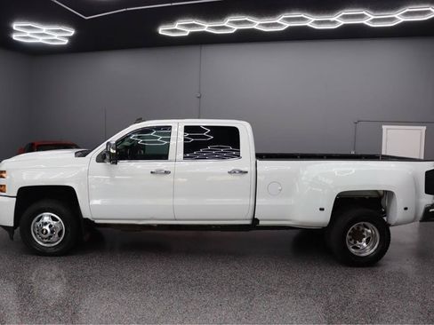 Used 2018 Chevrolet Silverado 3500 LTZ w/ Duramax Plus Package AWD/4WD image 2