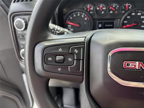 Used 2025 GMC Sierra 1500 Pro w/ Pro Value Package AWD/4WD image 17