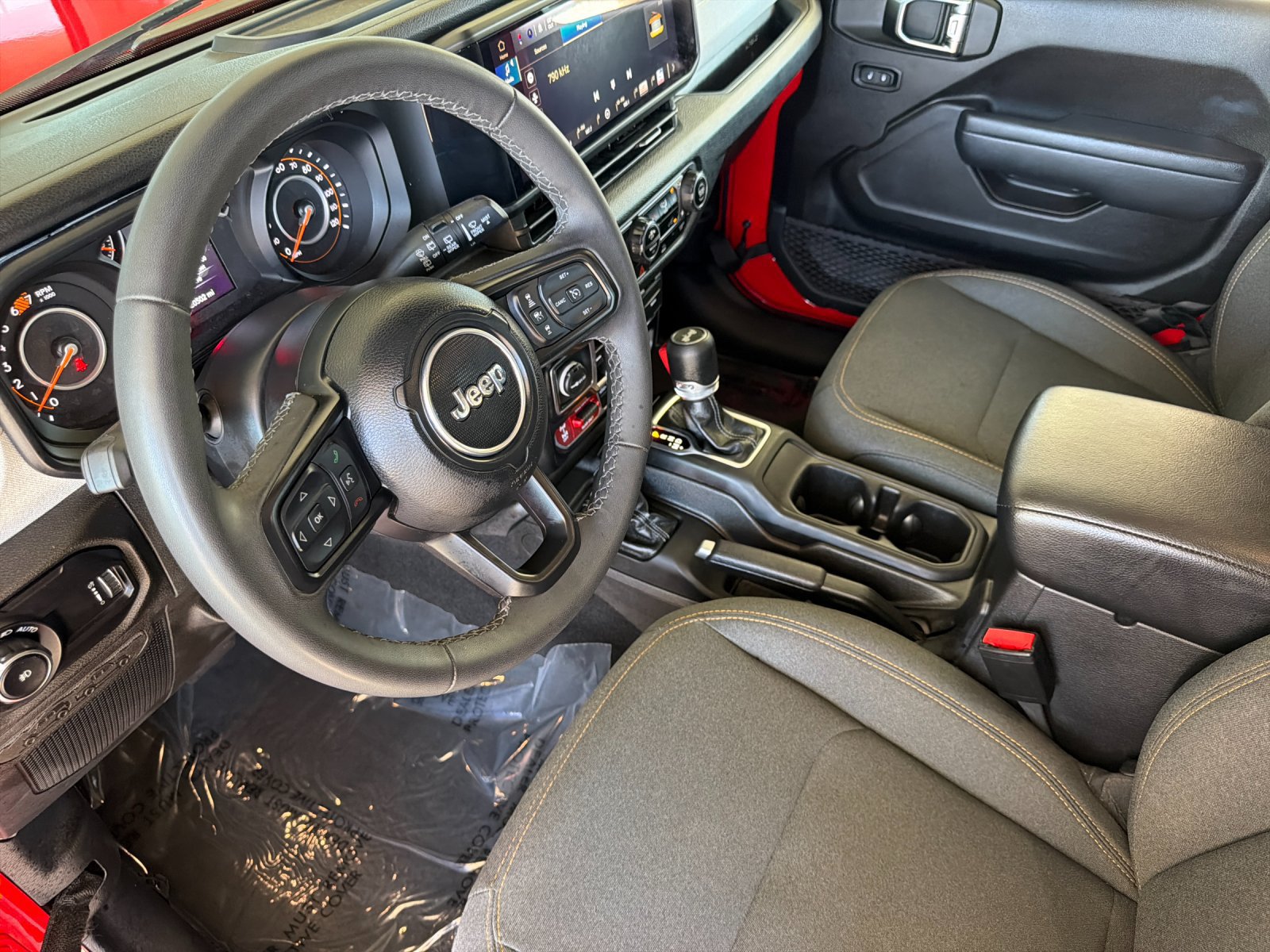 Used 2025 Jeep Wrangler Unlimited Sport AWD/4WD image 10