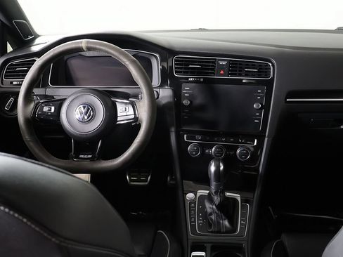 Used 2019 Volkswagen Golf R 4-Door AWD/4WD image 31