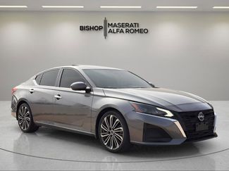 Used 2023 Nissan Altima 2.5 SL video 1