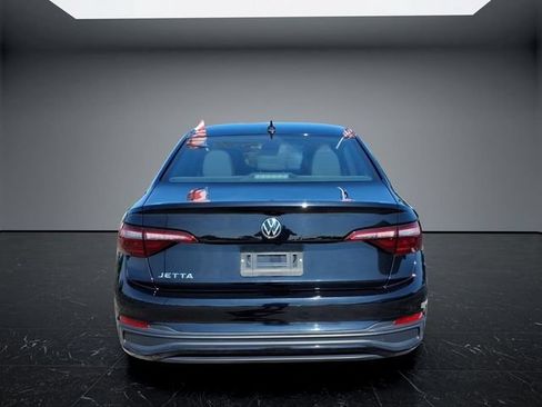 Used 2024 Volkswagen Jetta Sport FWD image 4