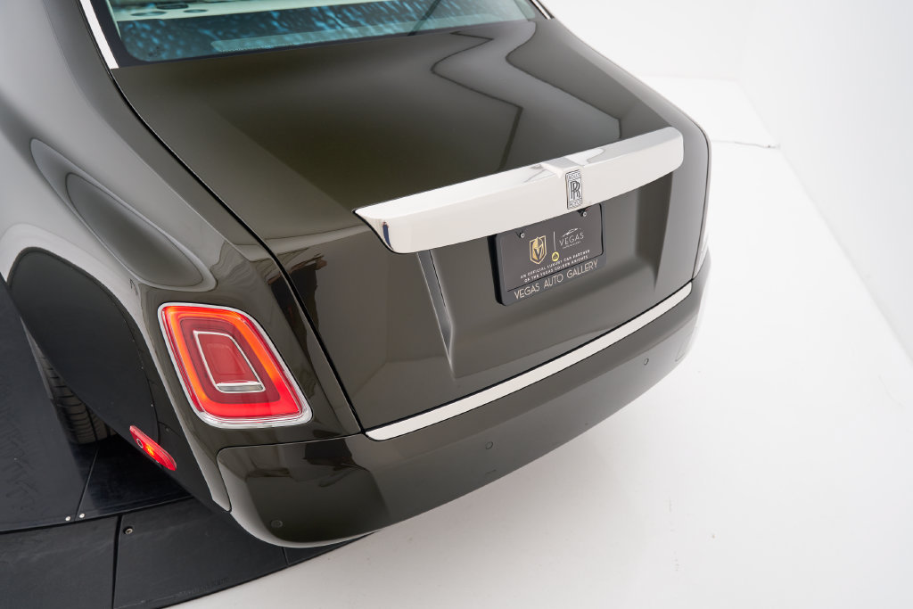 Used 2026 Rolls-Royce Phantom Extended Wheelbase RWD image 25