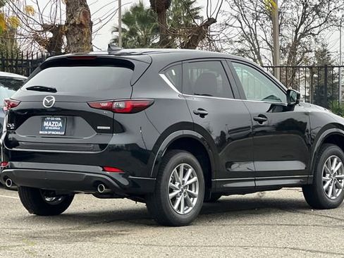 New 2025 MAZDA CX-5 AWD 2.5 S w/ Preferred Package image 4