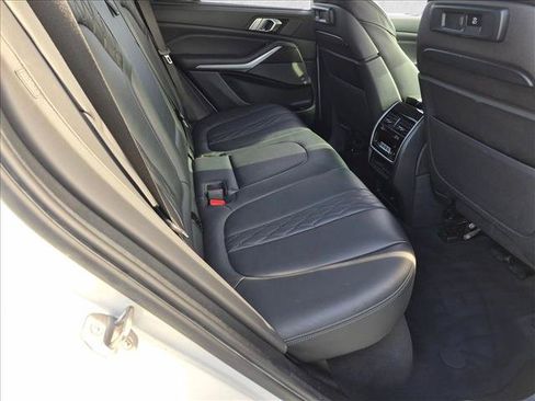 Used 2022 BMW X5 M50i w/ Executive Package AWD/4WD image 19