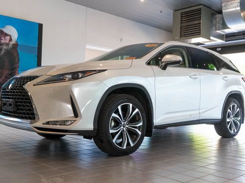 Used 2022 Lexus RX 350L FWD w/ Premium Package image 3