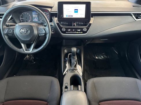 Used 2024 Toyota Corolla SE FWD image 4