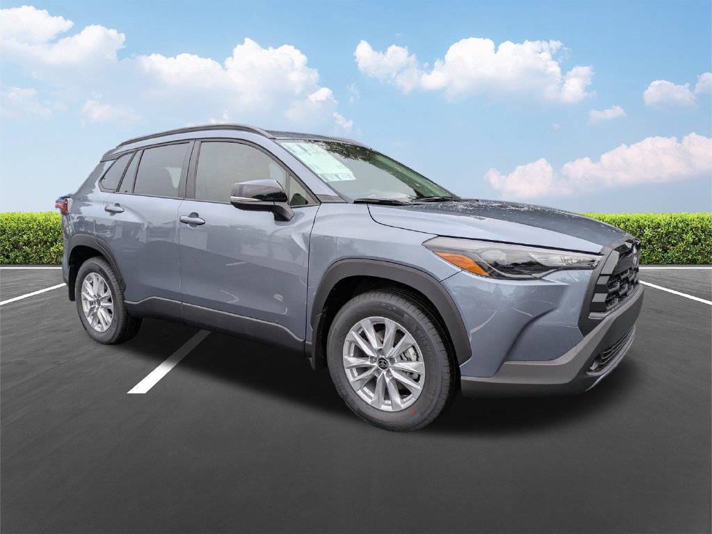 New 2026 Toyota Corolla Cross LE FWD image 2