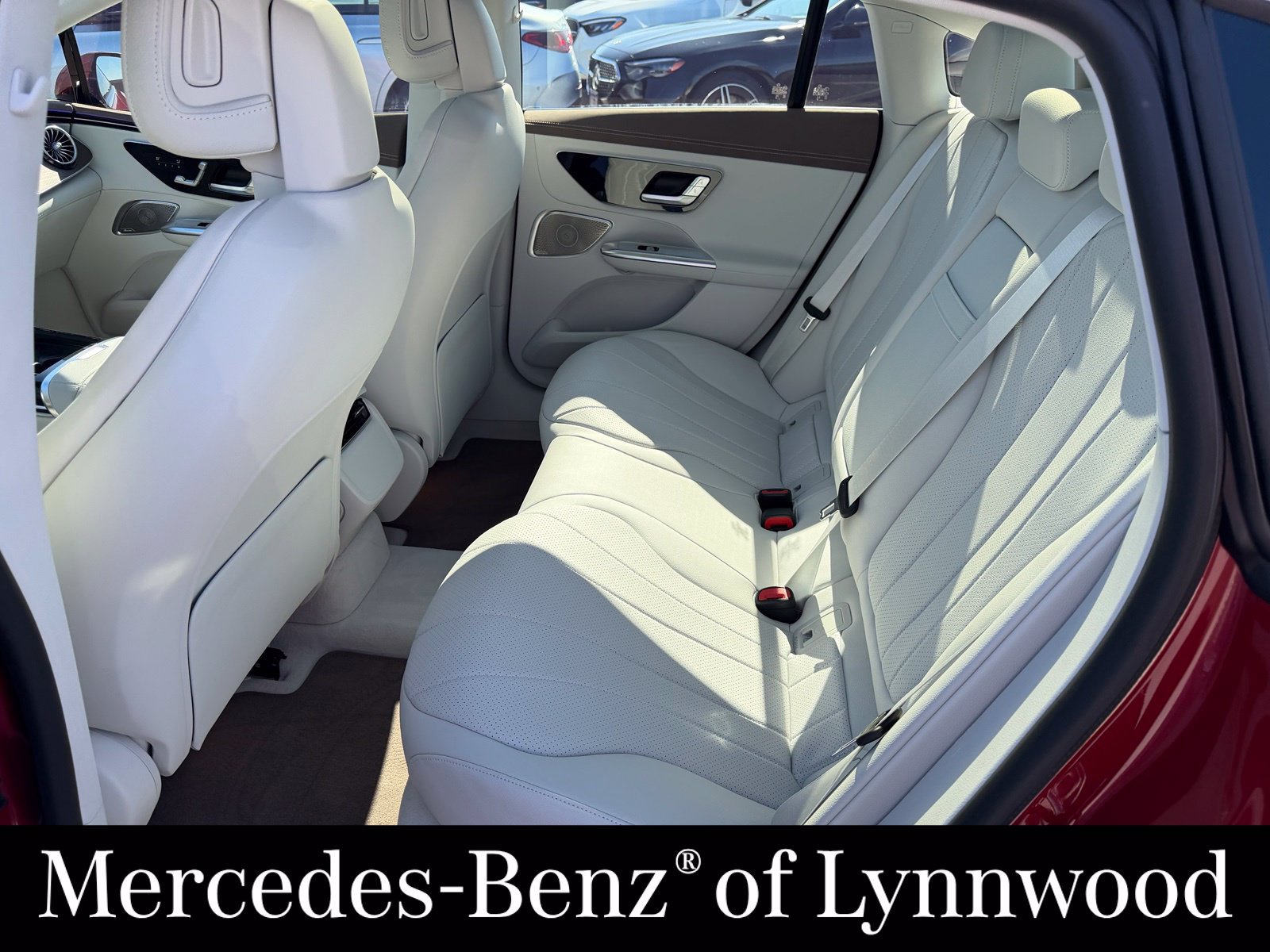 Used 2023 Mercedes-Benz EQE 350+ 4MATIC Sedan image 16