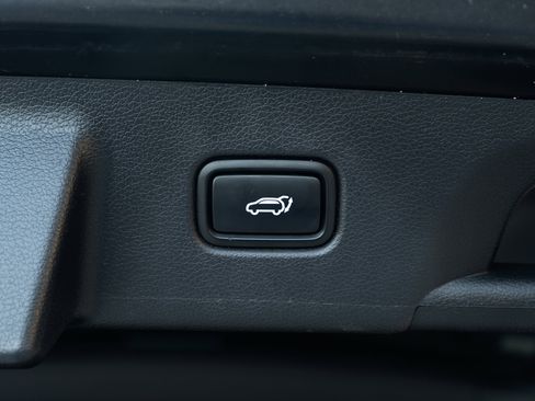 Used 2021 Hyundai Palisade Calligraphy image 45