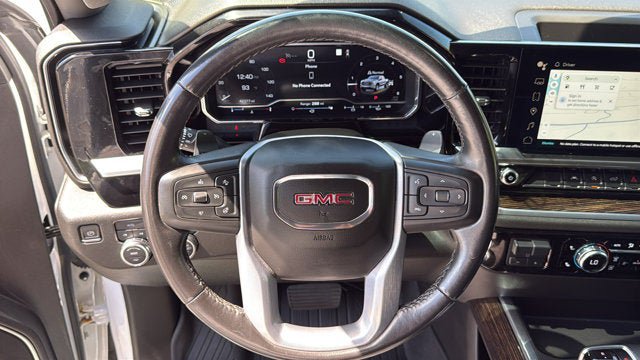 Used 2022 GMC Sierra 1500 Elevation w/ LPO, Elevation Black Package AWD/4WD image 15