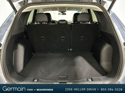 Certified 2022 Ford Escape SEL image 29